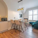 Watergate Penthouse - New 2 Bed Luxury Apartment In City Centre