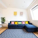 The Penthouses, 9 Albion Mews