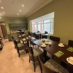 Hamilton Court Hotel Hoole