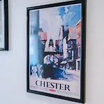 Comfy & Convenient 2Br Apartment Near Chester