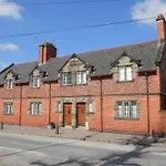 Overleigh Cottage