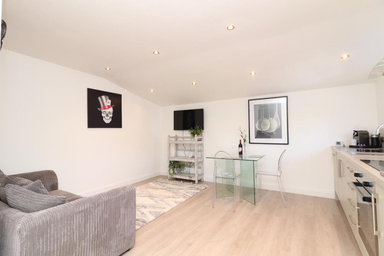Hope House Apartment *