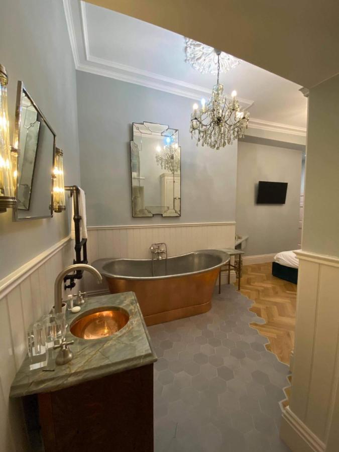 Ch1 Boutique Stays-roman Bath Aparthotel Chester
