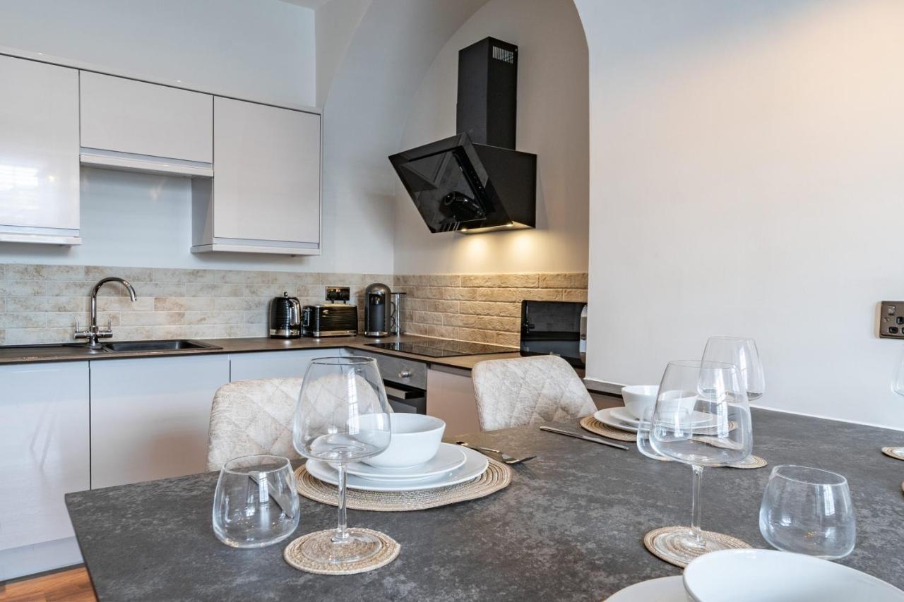 Apartment Watergate Penthouse - New 2 Bed Luxury In Centre