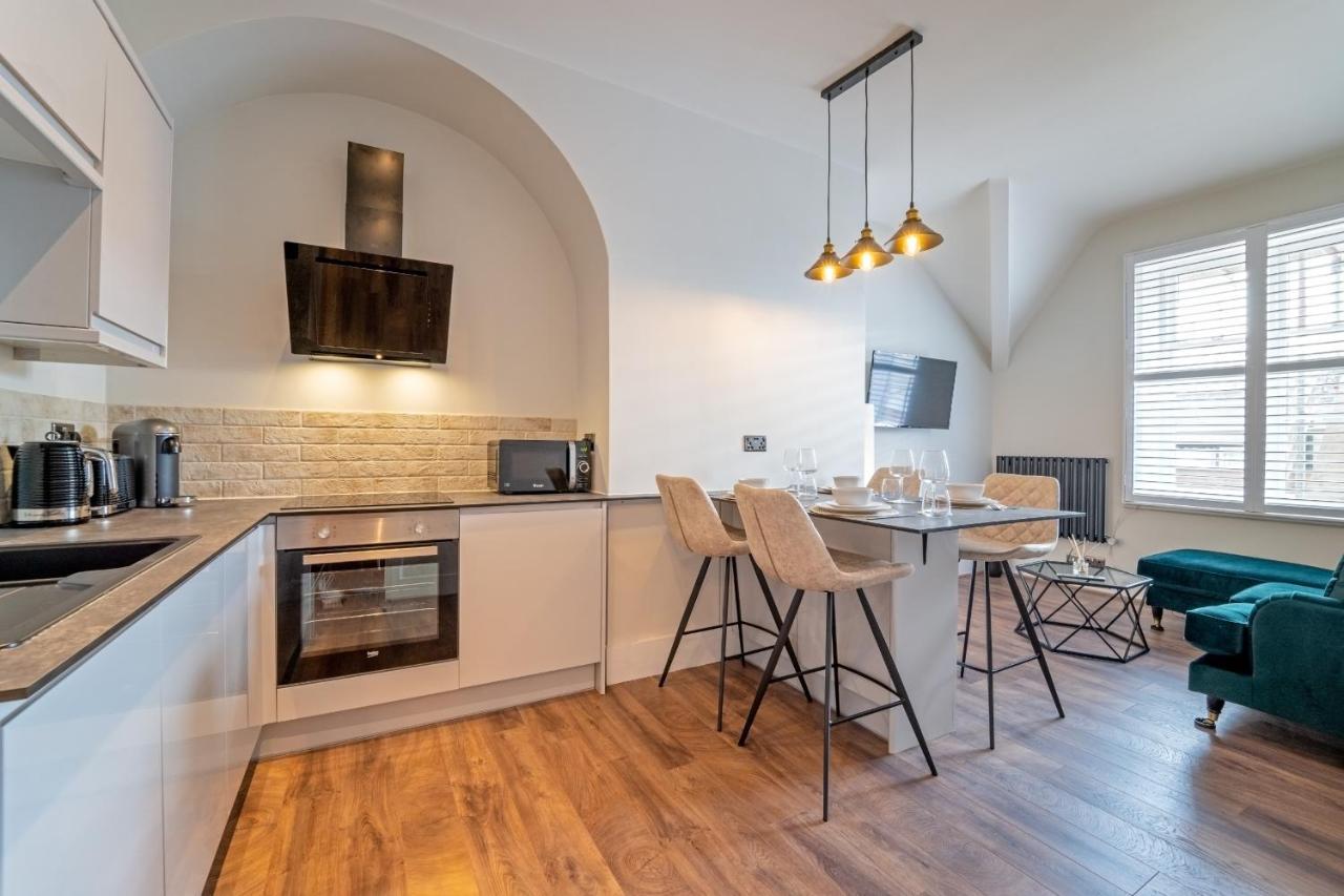 Watergate Penthouse - New 2 Bed Luxury In Centre * Chester