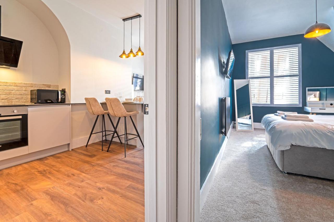 Watergate Penthouse - New 2 Bed Luxury In Centre *