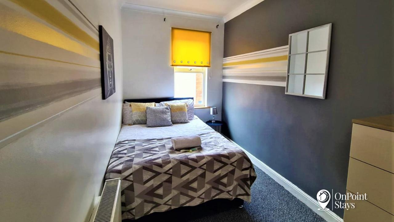 Lovely Spacious 5 Bedroom Near City Centre Apartment