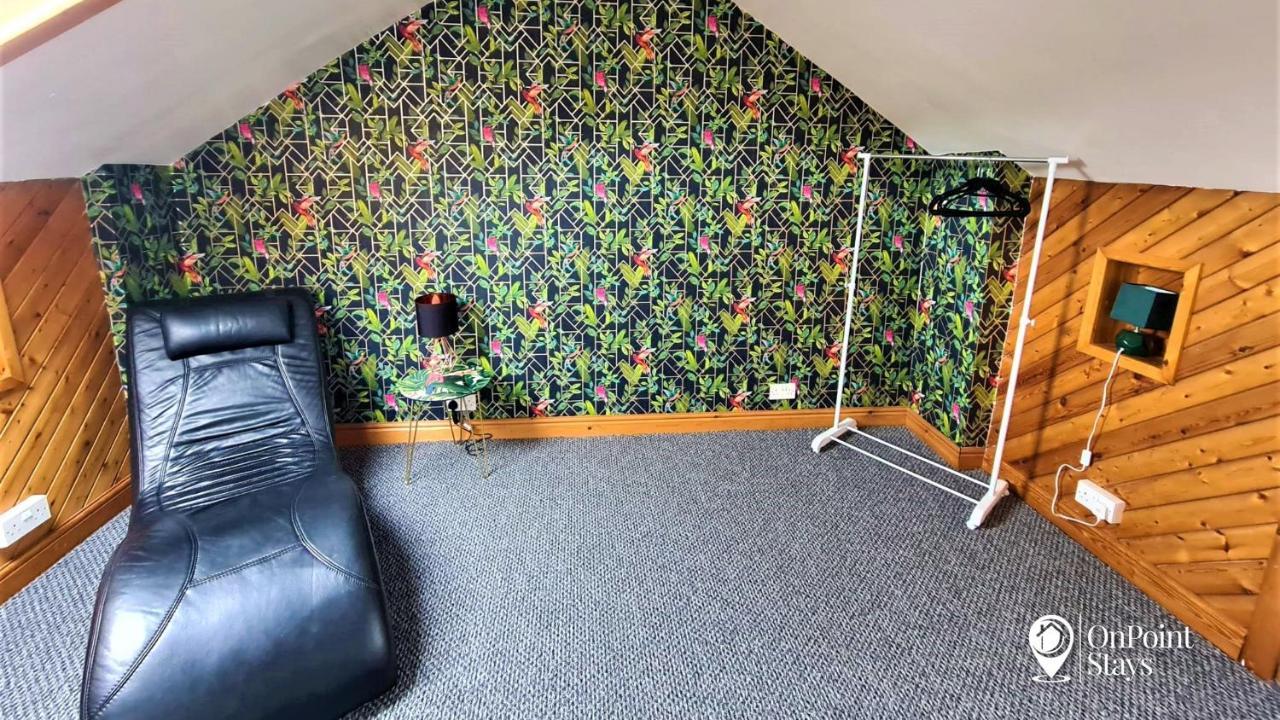 Lovely Spacious 5 Bedroom Near City Centre *