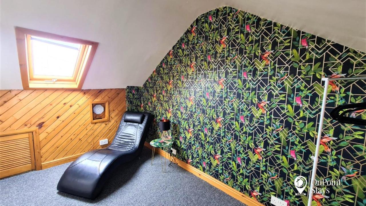 Lovely Spacious 5 Bedroom Near City Centre Chester