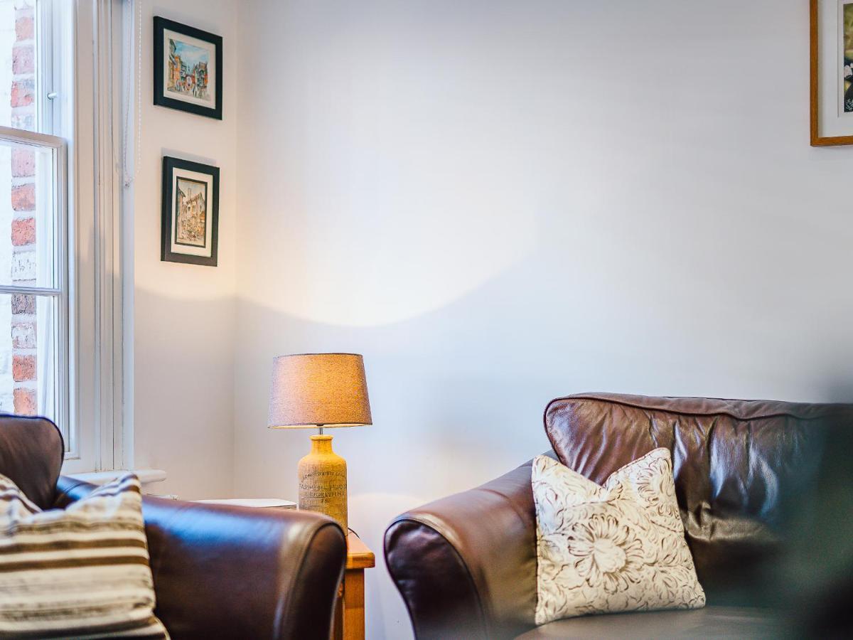 Flat 4b Apartment *