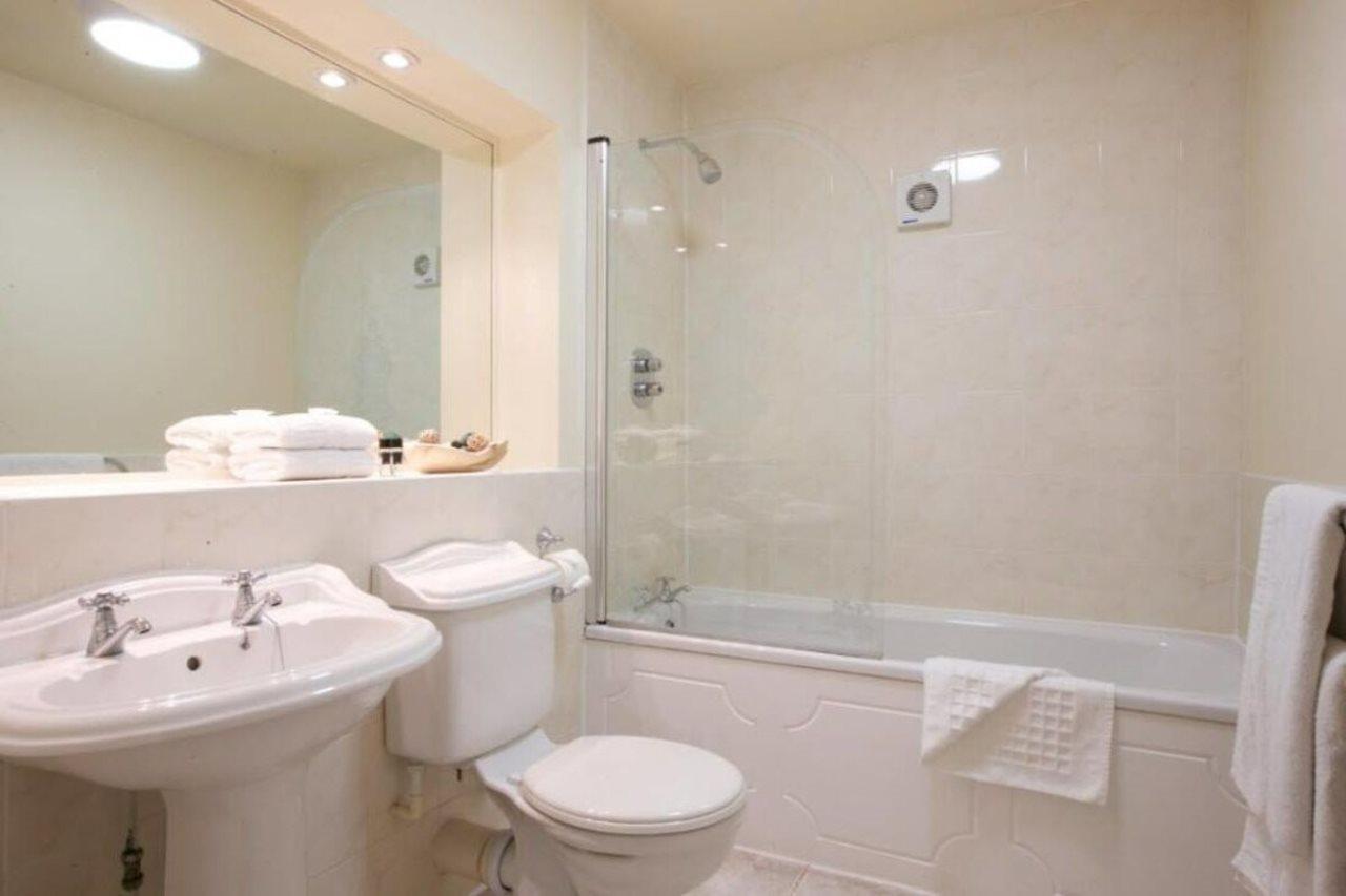 Hotel Station Hotel, Sure Collection By Western Chester