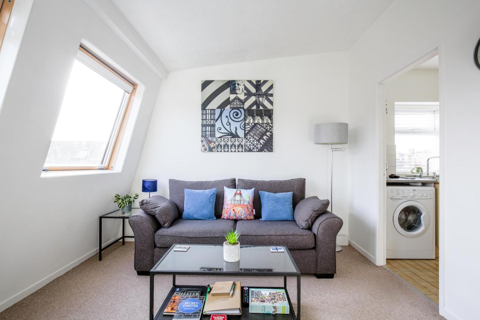 Stays - Value With Free Parking In The Heart Of * Chester