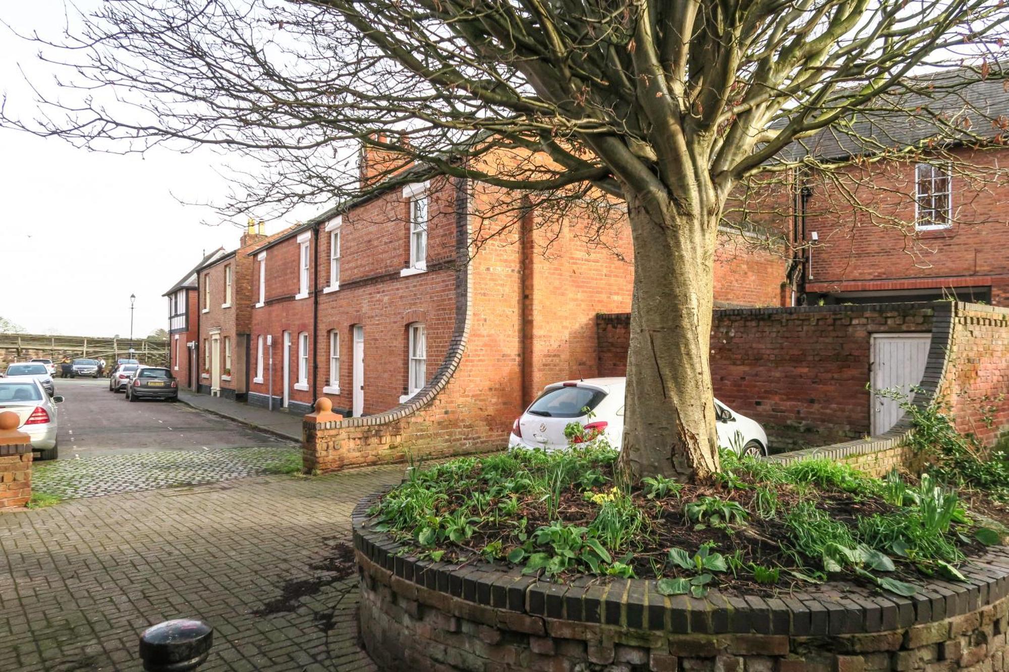Apartment Stays - Value With Free Parking In The Heart Of Chester