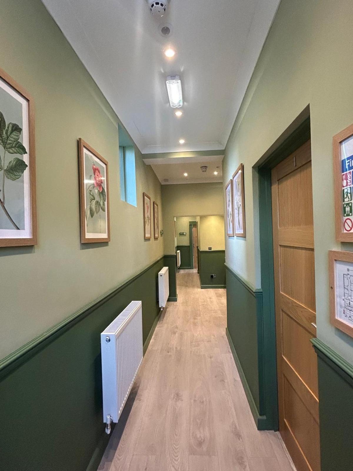 Hamilton Court Hoole Hotel 3*