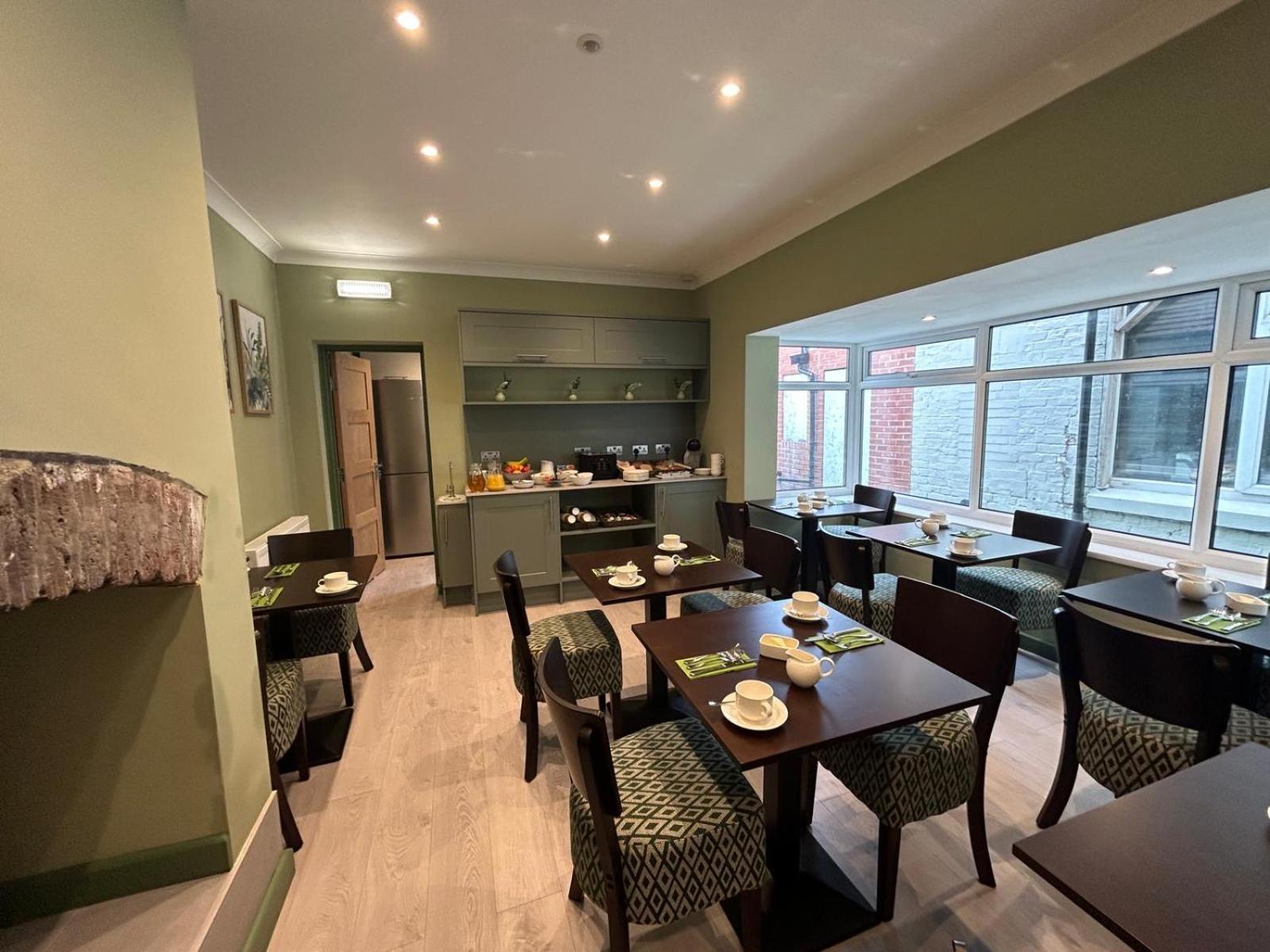 Hotel Hamilton Court Hoole Chester
