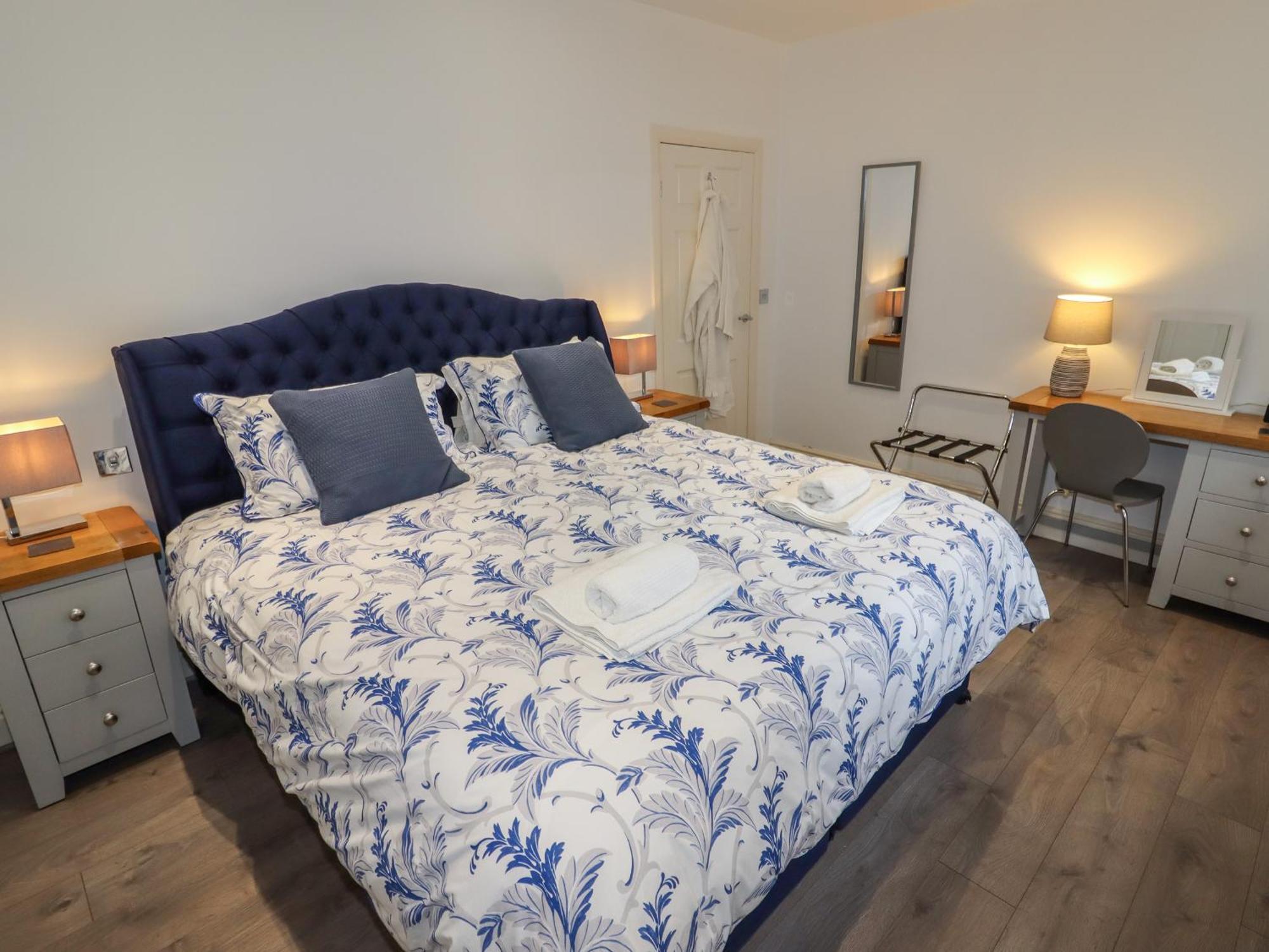 Flat 4b Apartment *