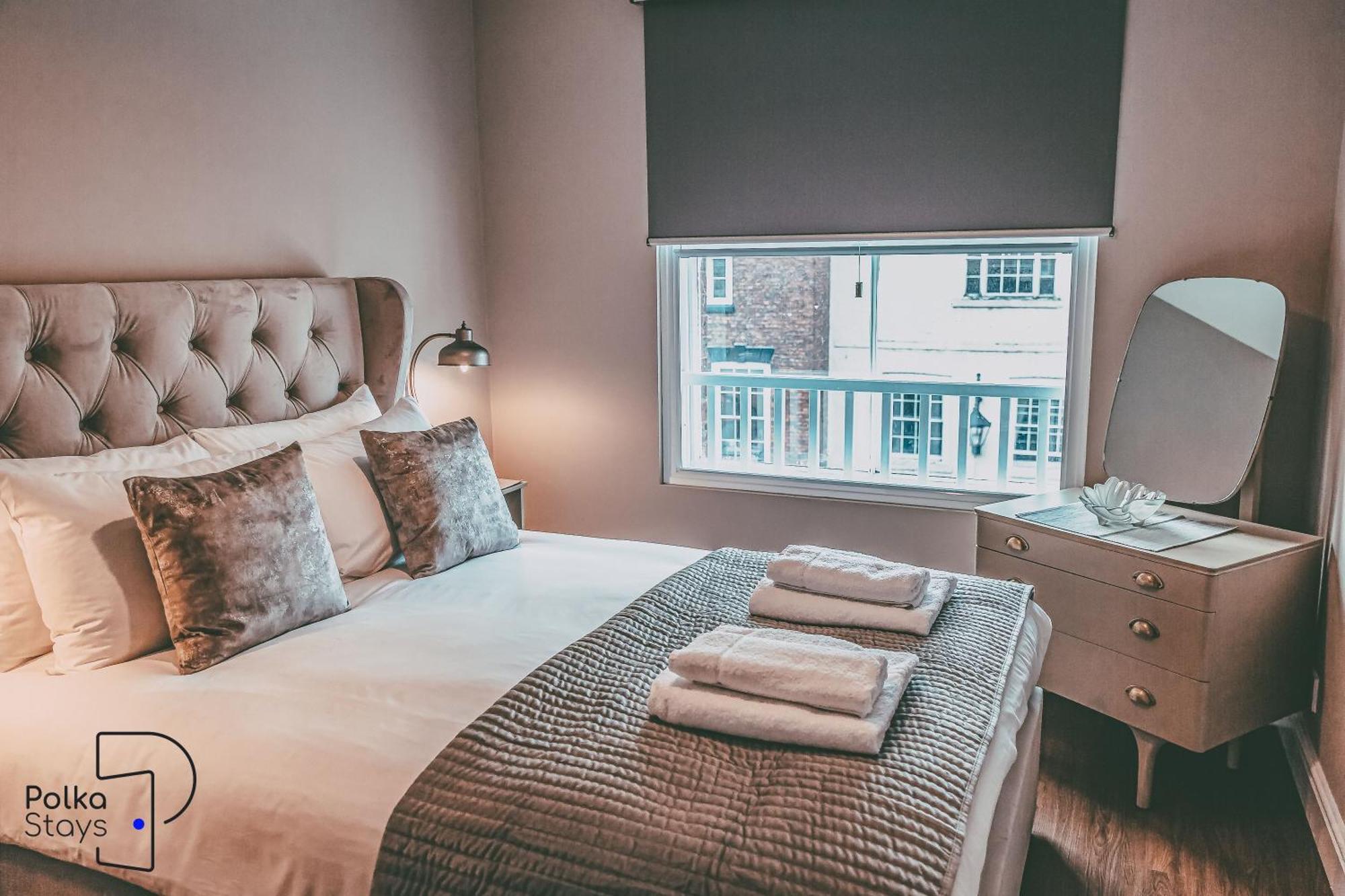 Rows At Bridge Street, Centre - Luxury By Polkastays Chester
