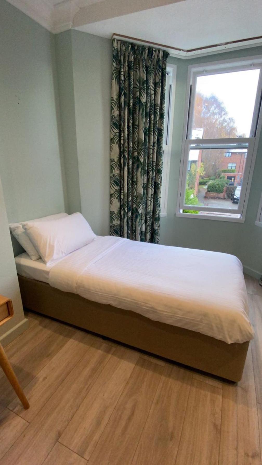 Hotel Hamilton Court Hoole Chester