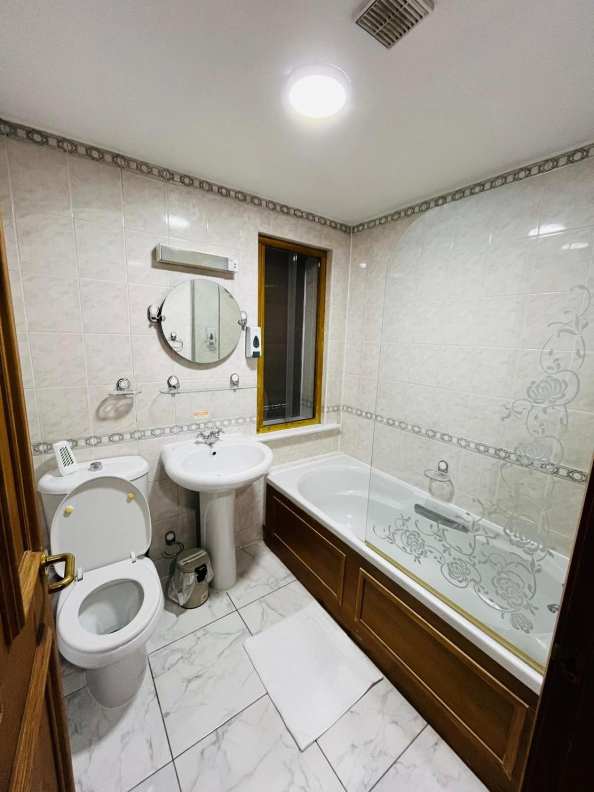 George And Dragon Place 3*