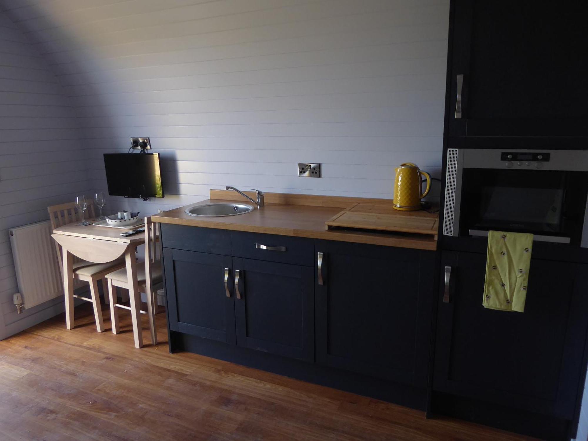 Honeypot Hideaways Luxury Glamping - Exclusively For Adults * Chester