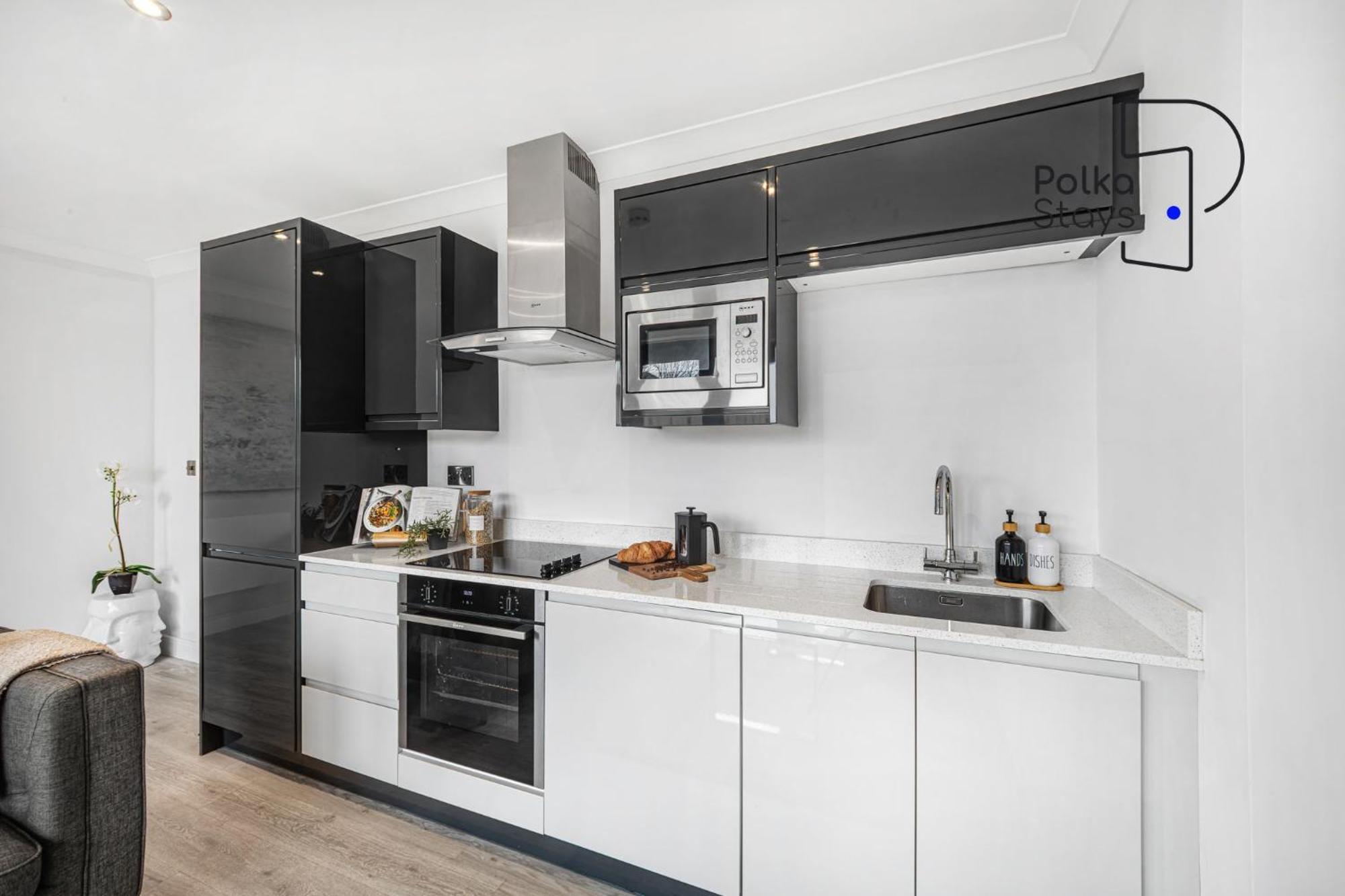 The Stables, - Luxury By Polkastays Apartment Chester