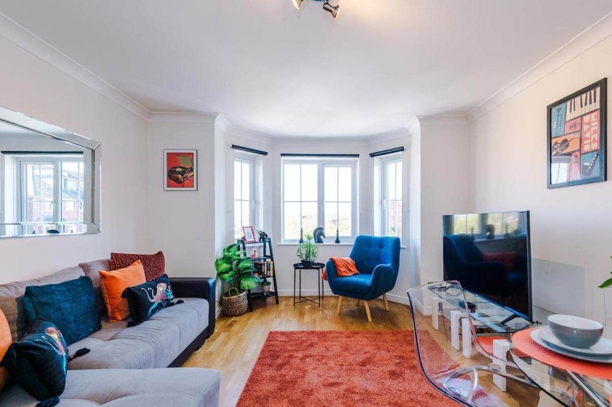 Comfy & Convenient 2br Near Chester