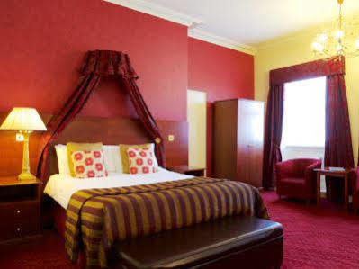 Kings At The Queen Hotel Chester
