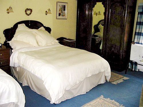 Newton Hall 4* Chester