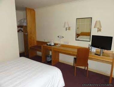 Hotel Days East Chester
