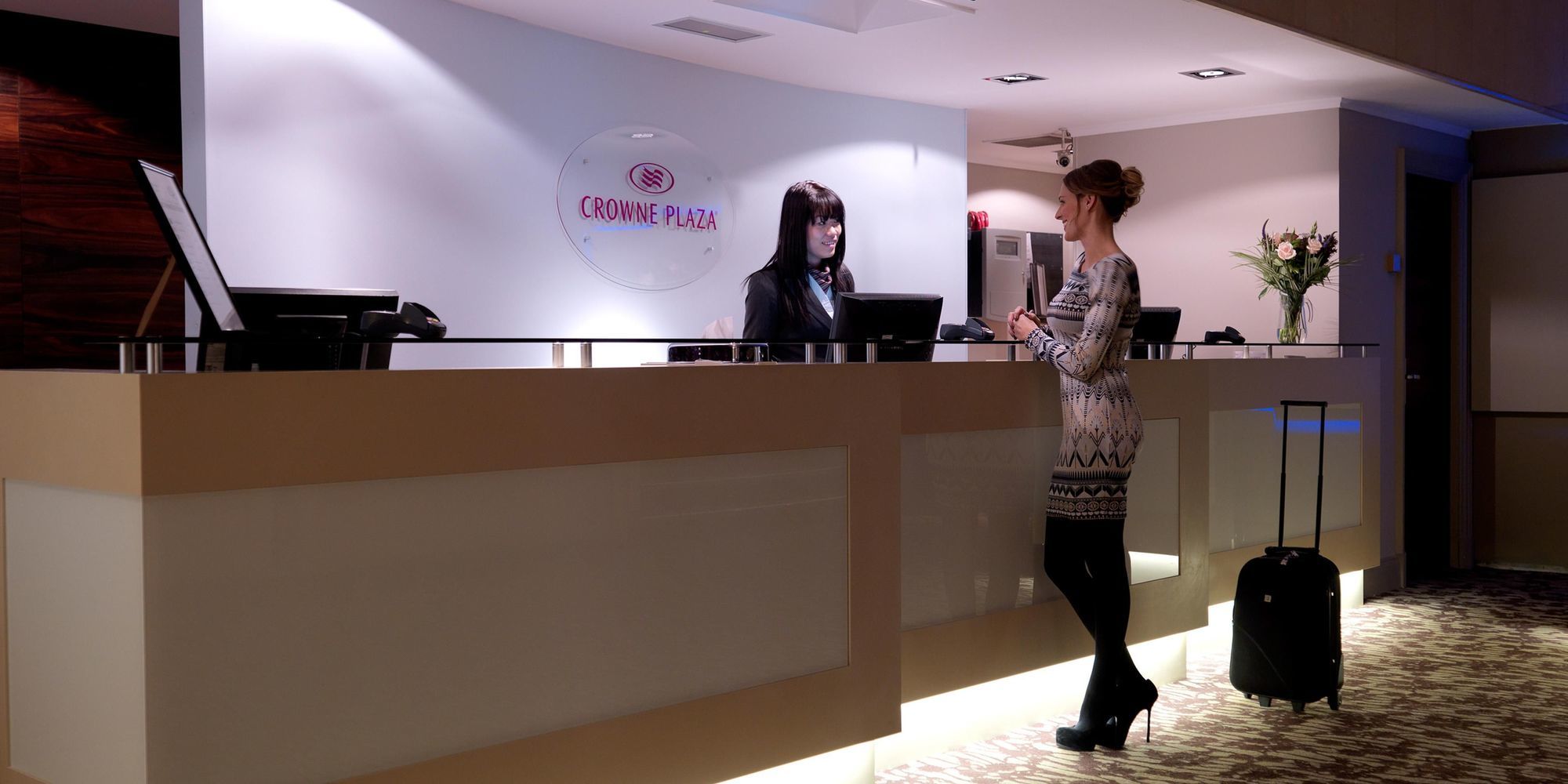Hotel Crowne Plaza By Ihg 4*