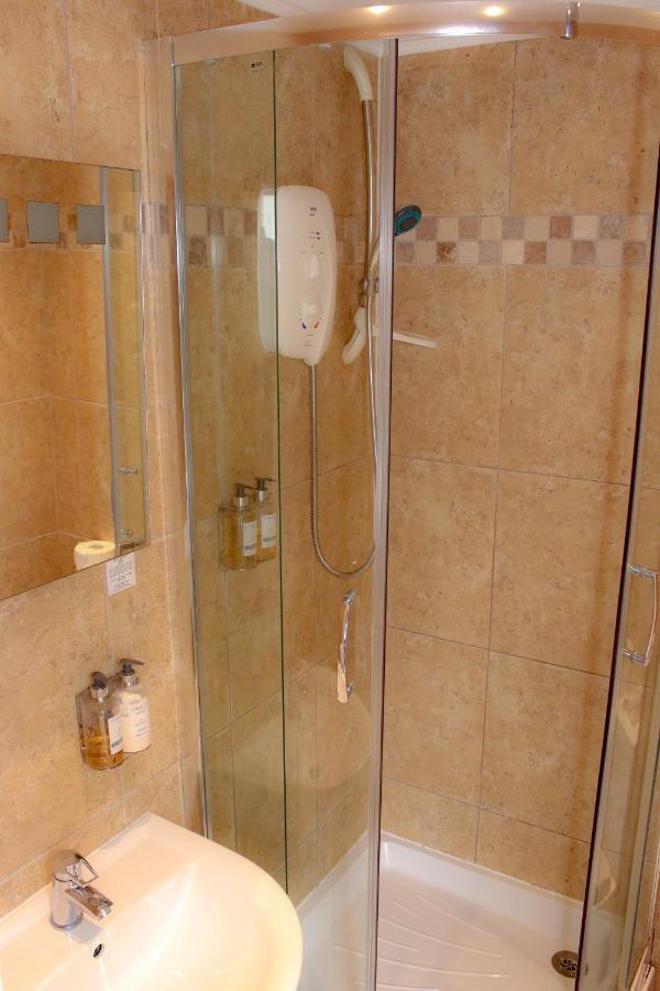 Ba Ba Guest house 4*