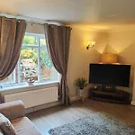 Chester City Apartments - With Free Parking
