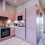 City Centre Apartment Free Parking And Luxury Finishes