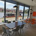 For Students Only Ensuites At The Towpath In Chester