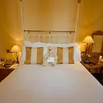 Green Bough Hotel