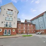 Racecourse Serviced Apartments