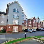 Racecourse Serviced Apartments