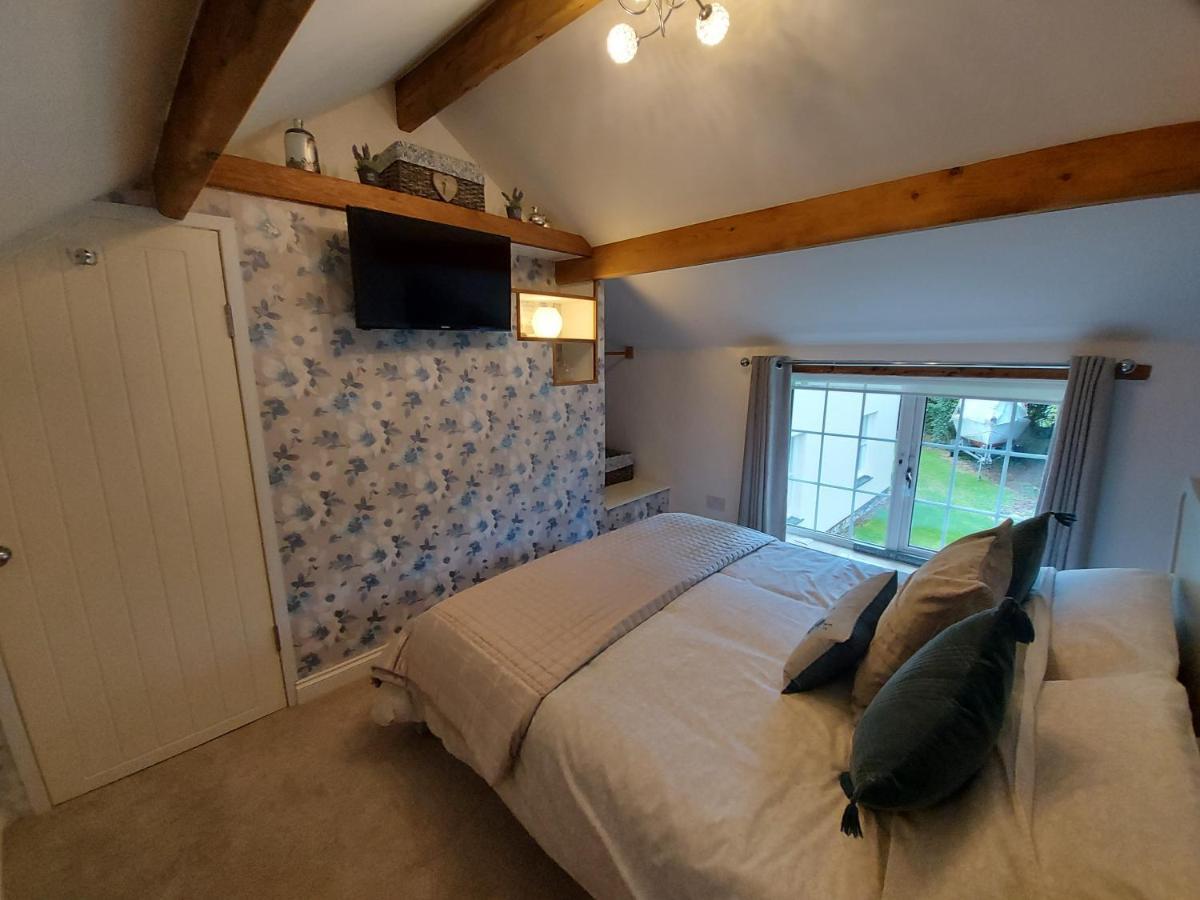 Holiday home Saughall Mill Farm *