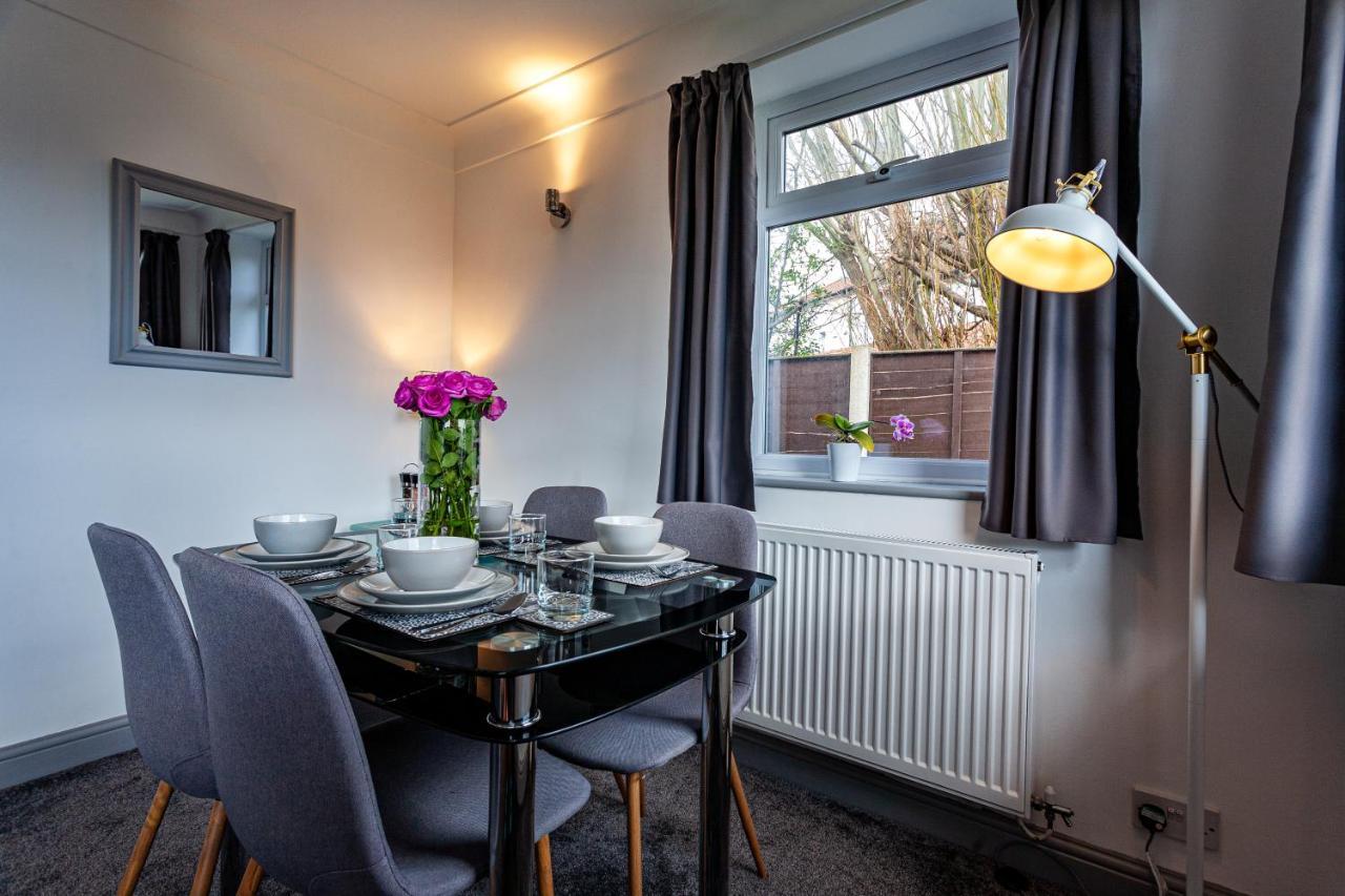Zoo Family Retreat Holiday home *