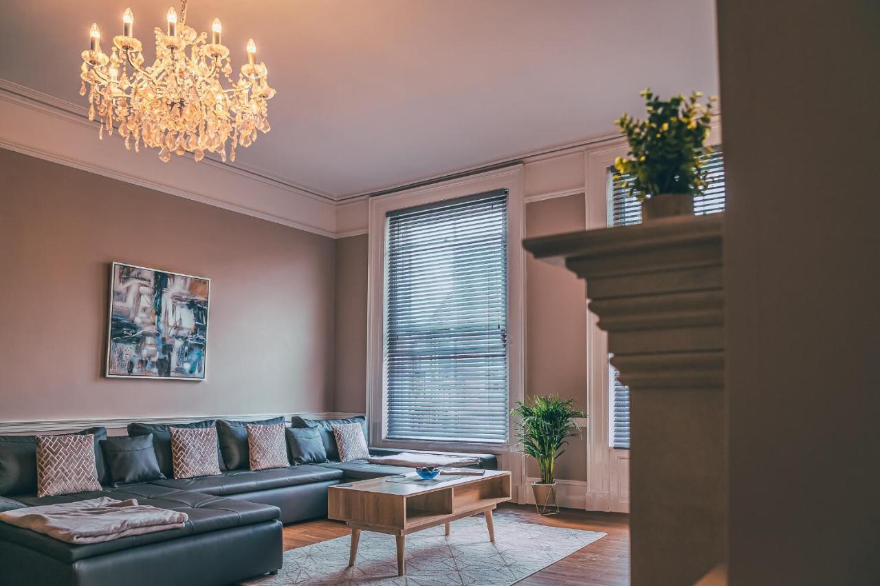 Apartment 63 Rows City Centre C By Rework