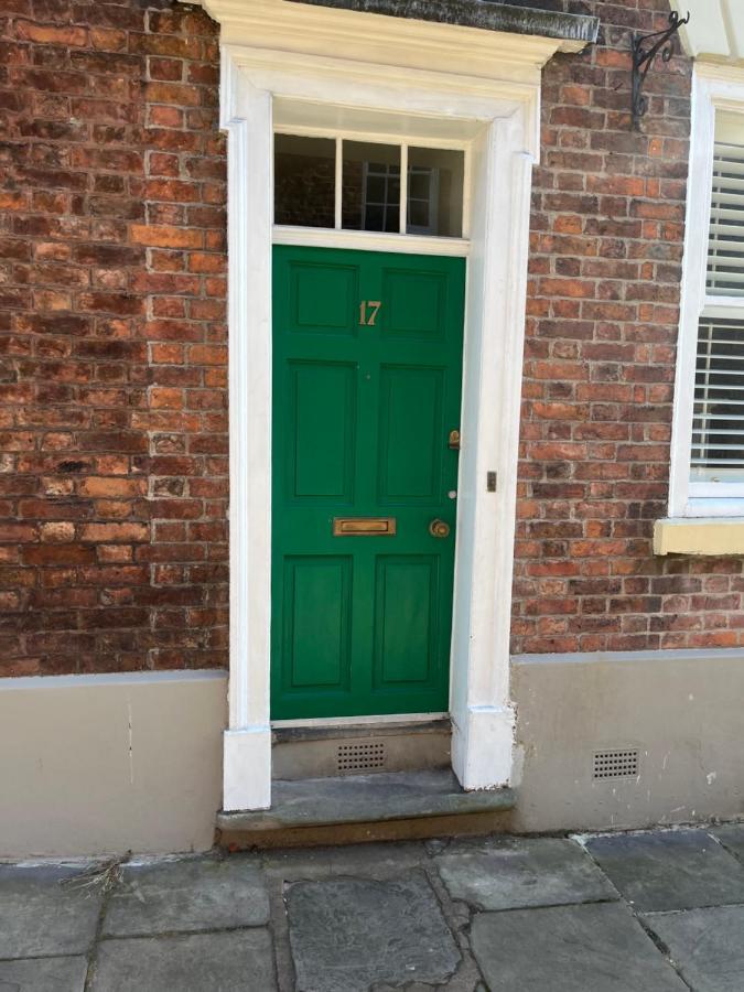 Holiday home 18th Century Townhouse In City Centre *