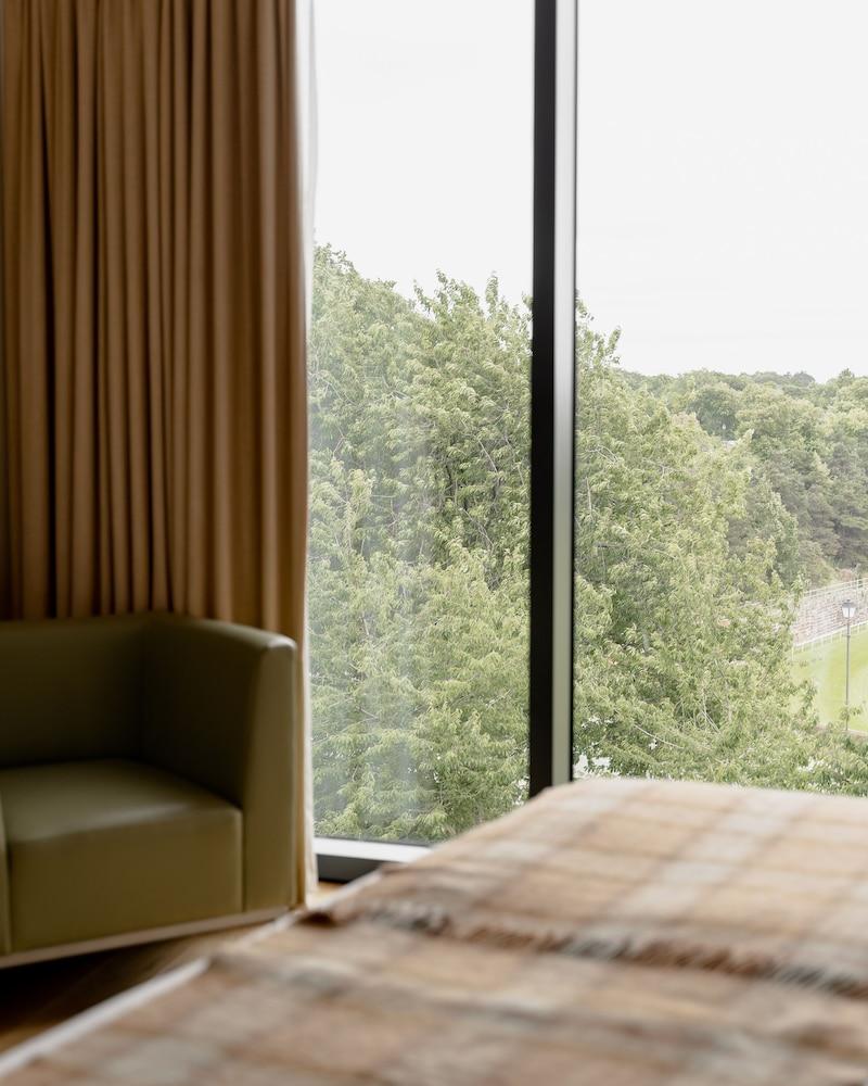 Abode 4* Chester