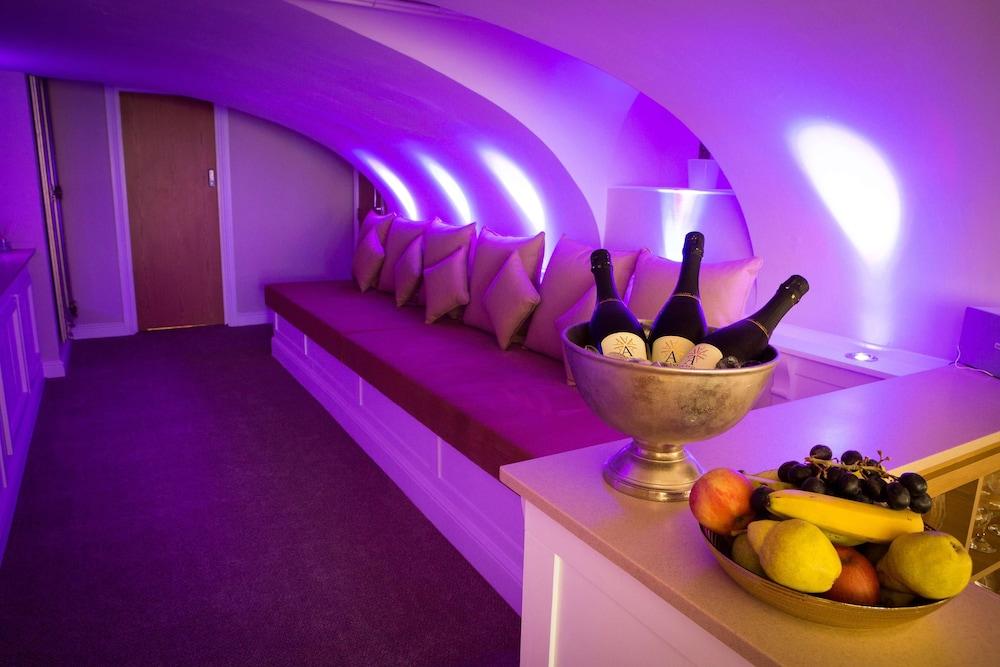 The Townhouse 3*