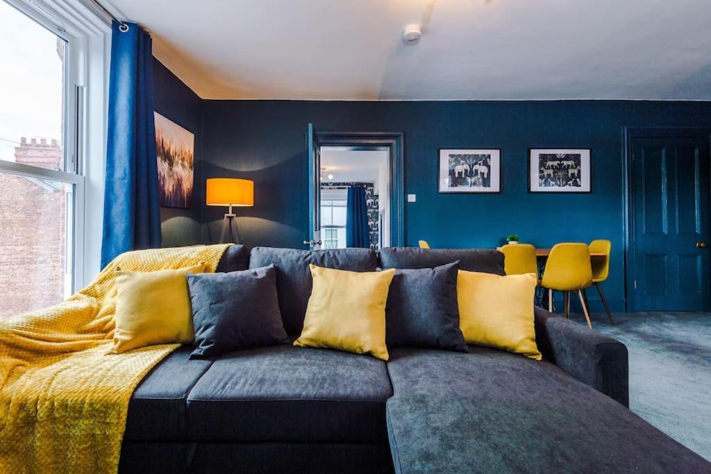 Zooblu: 1-bed *