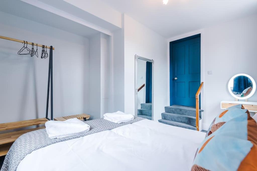Zooblu: 1-bed Apartment *