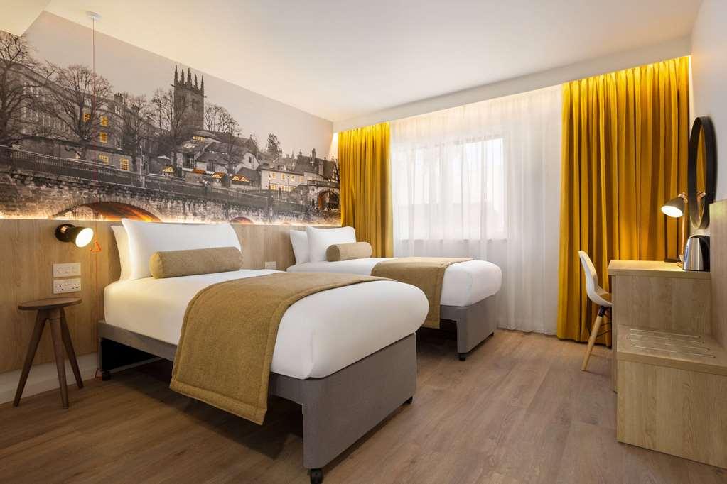Hotel Super 8 East *