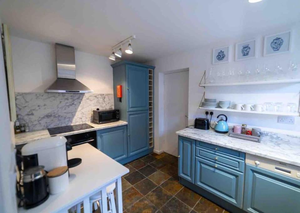 Holiday home Stunning Centre Georgian Townhouse - Parking Chester