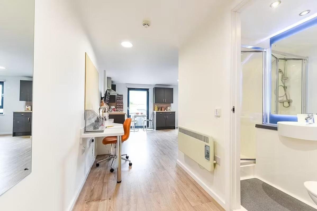 For Students Only Ensuites At The Towpath In Apartment Chester