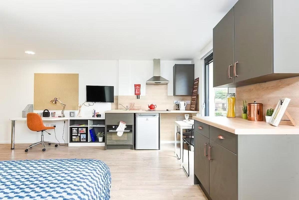 Apartment For Students Only Ensuites At The Towpath In Chester