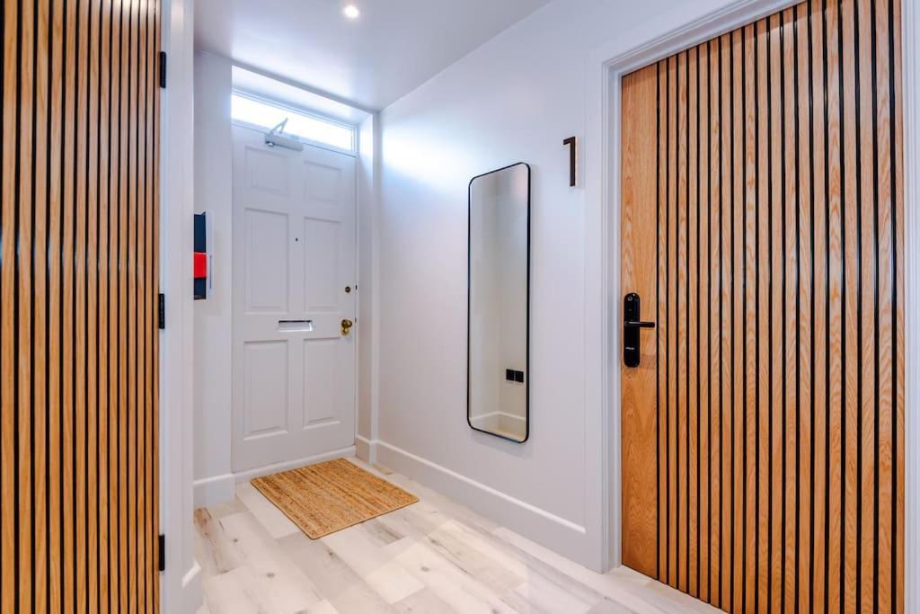 Apartment Elegant 2b Retreat Centre With Secure Parking Chester
